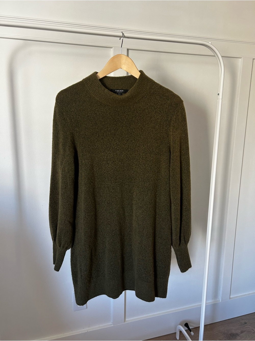 EVERNEW green sweater dress